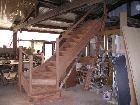 Fabrication d´escalier droit en Sipo pour vos maisons et apparement en haute-loire et dans la loire